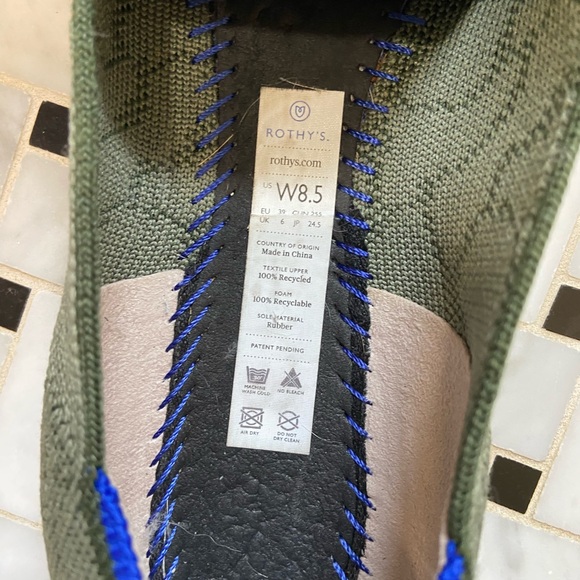 Rothy's Green Animal Print The Point Flats Size 8.5 - Picture 9 of 9